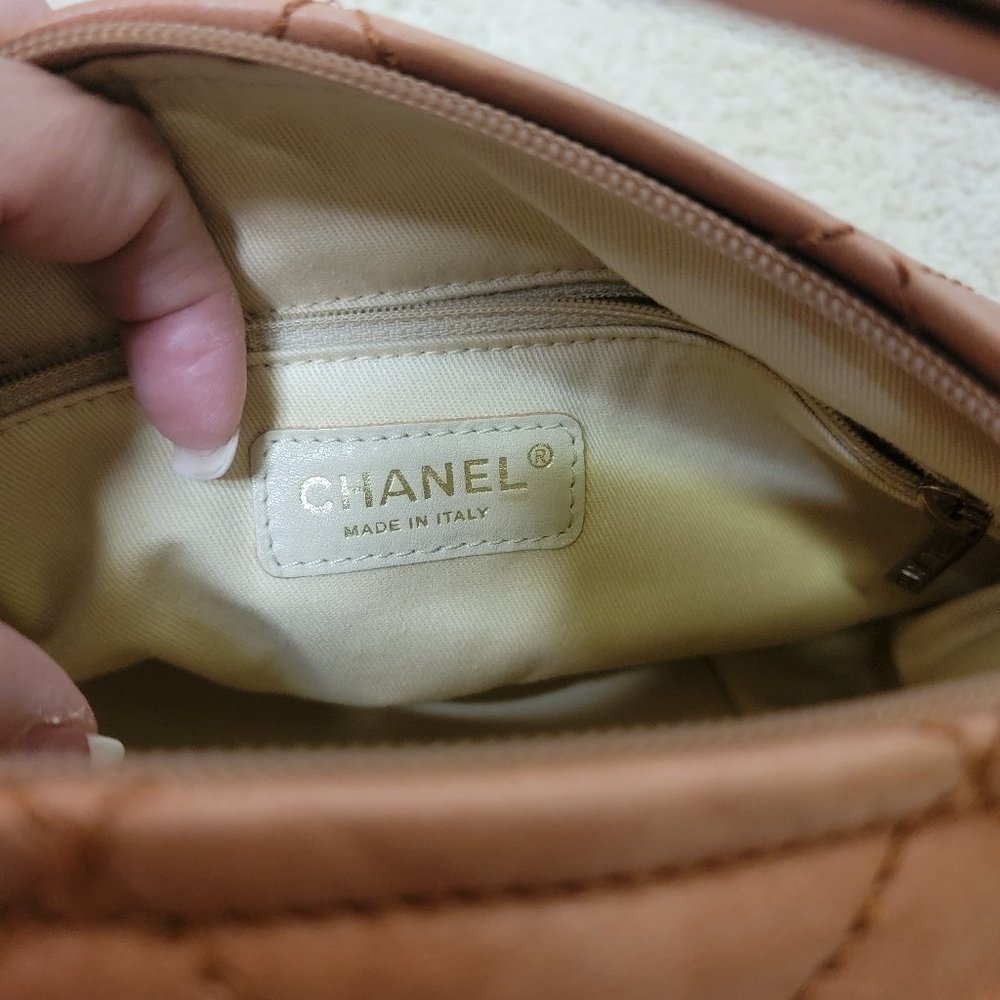 CHANEL Cloudy Bundle Quilted Burnt Orange Hobo Bag - Picture 11 of 13